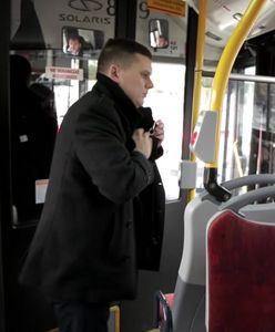 "Odgryzł mi kawałek ręki". Kontroler biletów o kulisach pracy