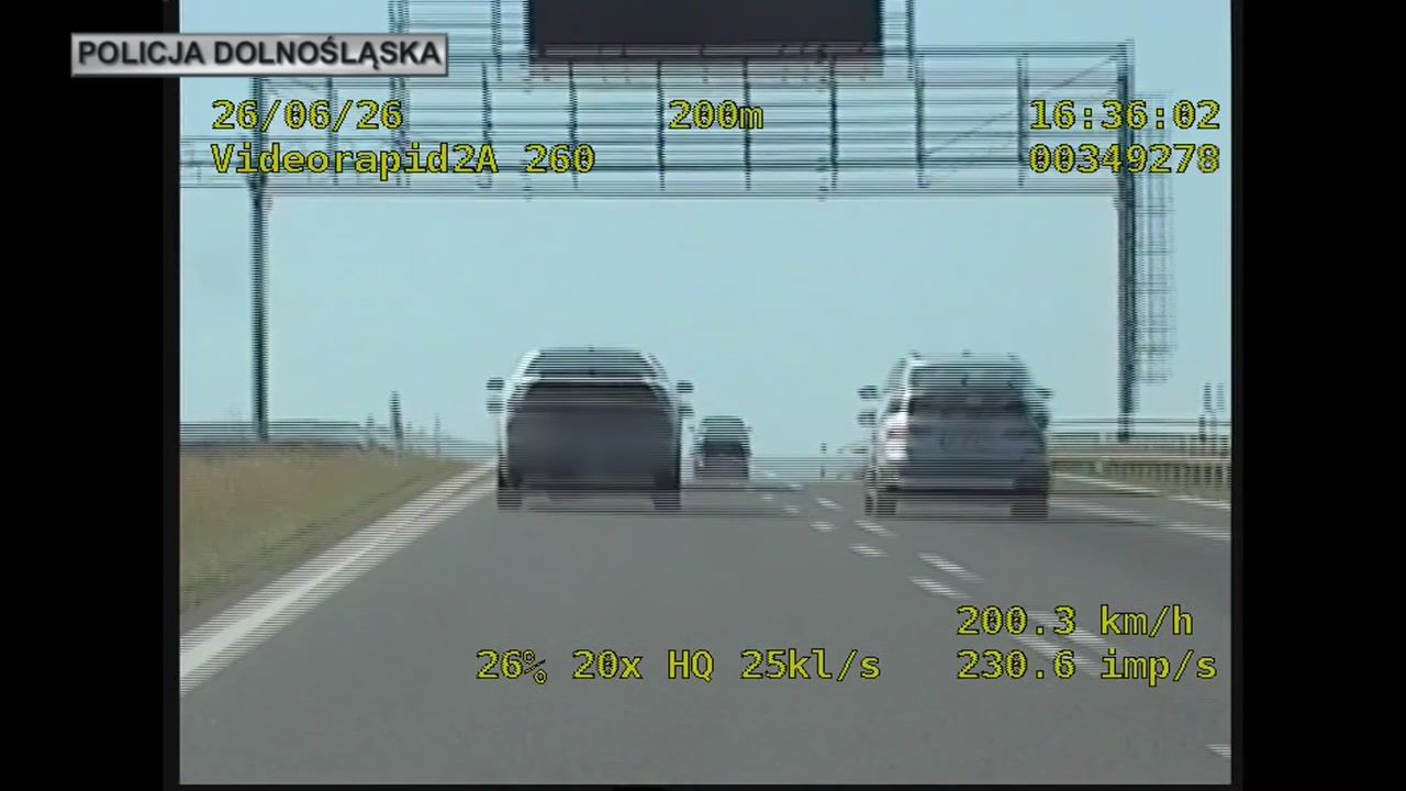 Ponad 200 km/h na S5. Wszystko się nagrało