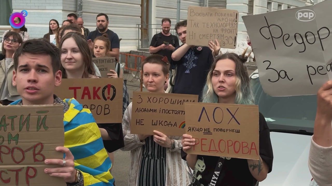 Jedno nazwisko wybrzmiewało najmocniej. Tłumy na ulicach Kijowa