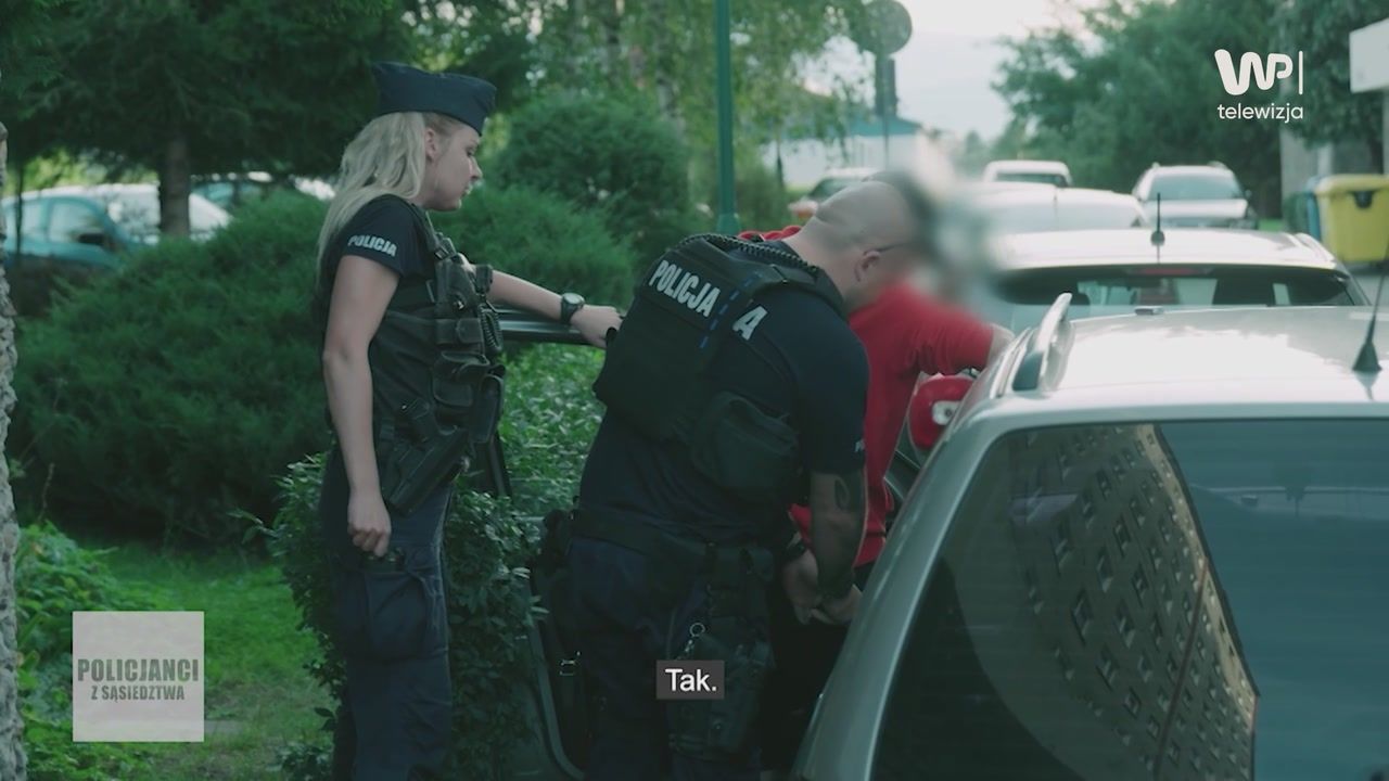 Policjanci zobaczyli ten samochód i nie mieli wątpliwości. Ruszyli do akcji