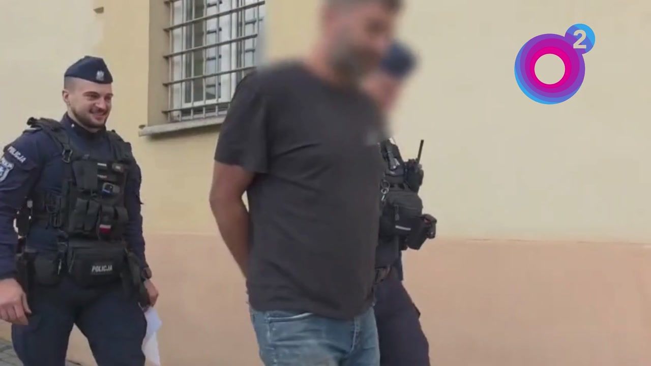 46-latek wpadł w szał. Groził śmiercią, chciał ugryźć ratownika
