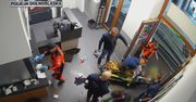 Zakrwawiony senior wszedł na komisariat. Dramatyczna akcja we Wrocławiu