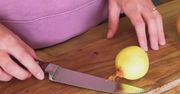 Prosty trik, dzięki któremu nie popłaczesz się przy krojeniu cebuli