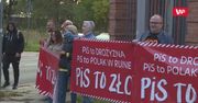 Protest przed konwencją PiS. "To są już ostatnie takie spotkania"