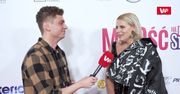 "Maria Sadowska ciągnie w parku". Piosenkarka o absurdalnych tytułach w tabloidach i relacji z fotografami paparazzi