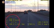 Pędził w obszarze zabudowanym 131 km/h. Spieszył się po truskawki