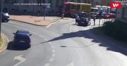 Groźne potrącenie w Olsztynie. Policja publikuje nagranie ku przestrodze