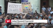 Zbigniew Ziobro przyznaje pieniądze gminie anty-LGBT. "Pokazuje, że jest na prawo od PiS"