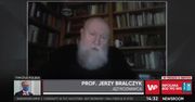 Prof. Bralczyk o przekleństwach na Strajku Kobiet. "Rozumiem emocje, ale..."