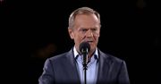 Tusk przemawiał na placu Zamkowym. Kontrmanifestanci próbowali go zagłuszyć