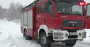 Opady śniegu w Gorlicach. Strażacy ostrzegają przed niebezpieczeństwem