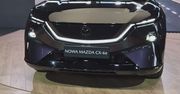 Wideo: nowa Mazda CX-6e. 26-calowy ekran zrywa z tradycją