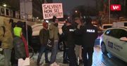 Interwencja policji przy Nowogrodzkiej. Protest przeciw wizycie Salviniego