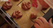 Ciasteczka z orzechami i kawałkami czekolady