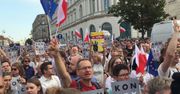 Kolejny dzień protestów przed Pałacem Prezydenckim