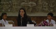 Angelina Jolie: "Mam nadzieję, że wychowałam syna na dumnego Kambodżanina"