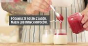 Panna cotta z sosem jagodowym. Słodkości na lato