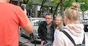 Sołtysik obłapia młode fanki pod TVN-em. Tak odreagowuje kryzys w małżeństwie?