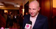 Wróżbita Maciej komplementuje siostry Godlewskie: "Cipią seksapilem i kipią seksualnością"