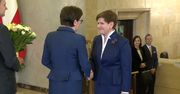 Ewa Kopacz przekazuje urząd Beacie Szydło