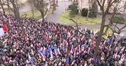 Tysiące protestują przed Trybunałem Konstytucyjnym: obronimy demokrację, niezawisłość trybunału