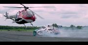 Drifting z helikopterem na zderzaku