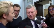 Scheuring-Wielgus: jak pan się czuje z tym, że złamano dziś regulamin?