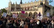 "Czarny Protest - Lista Hańby". Protesty przed biurami poselskimi w całej Polsce