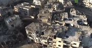 "Martwe" miasto w Syrii. Zobacz zbombardowane Hims z lotu ptaka