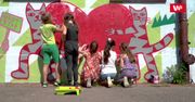 Walczą z hejtem. Mural połączył dzieci i artystów