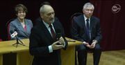 Macierewicz: Trzy osoby przeżyły katastrofę