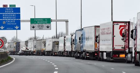 Brexit bez umowy będzie kosztowny. Cła uderzą w polskich producentów