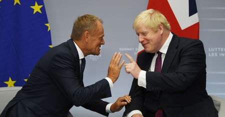 Brexit w zawieszeniu z opcją przedterminowych wyborów. Funt może tracić na wartości