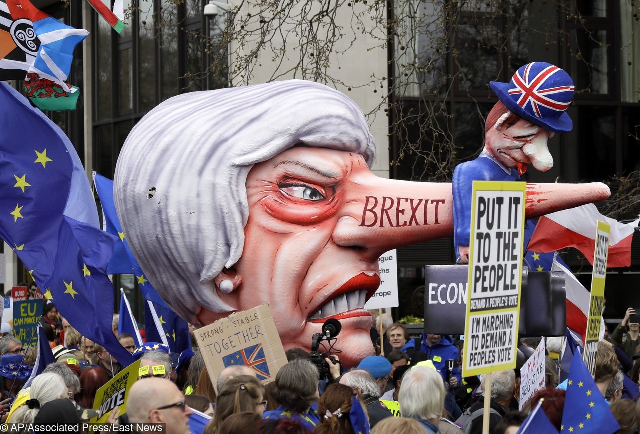 W Londynie trwa wielka demonstracja przeciwko brexitowi