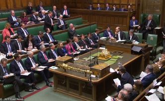 Brytyjczycy chcą opóźnić brexit. "Rząd traci kontrolę nad tym procesem"