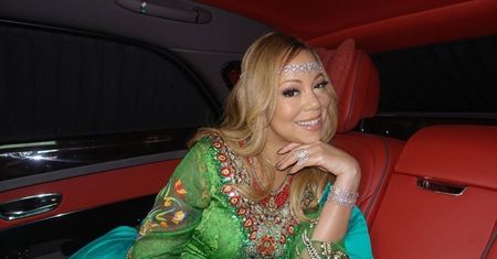 Mariah Carey pozuje w bikini na jachcie. Córeczka ją naśladuje