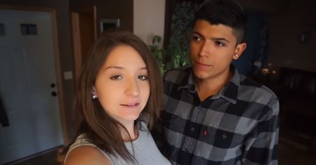 Youtuberka zastrzeliła chłopaka. Myślała, że książka powstrzyma kulę