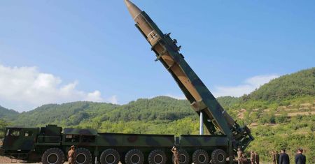 Korea Płn. wystrzeliła pocisk w kierunku północnej części Japonii. O krok od tragedii