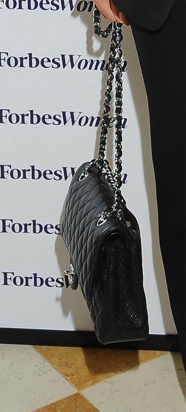 Anna Lewandowska dopasowała stylową torebkę