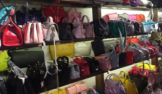 Handel podróbkami. Nie tylko sprzedawcy mogą być pociągnięci do odpowiedzialności