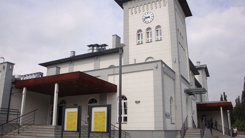 W 2011 r. rozpoczął się generalny remont dworca w Kutnie
