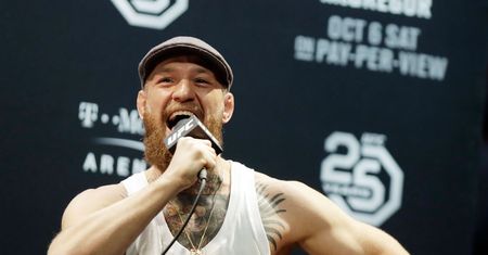 Gwiazdor MMA odbył karę w... kościołach