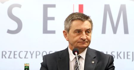 Marek Sawicki: w służbowym mieszkaniu marszałka Kuchcińskiego mieszka jego syn