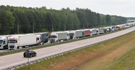 Korek na A2 w okolicach Świecka. Sięga kilku kilometrów