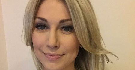 Magdalena Ogórek zabrała torebkę za 4 tysiące na stok. Ma takich więcej