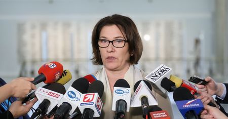 Beata Mazurek jak Terlecki. "Nie znamy ostatecznego projektu ustawy Gowina"