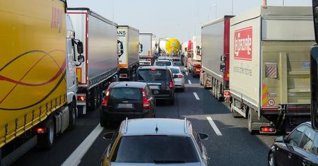 Przemyt z Polski na ogromną skalę. W Rosji się o nie zabijają