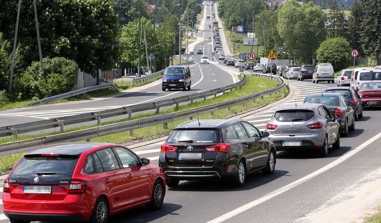 Głogoczów. Wypadek na Zakopiance, spore utrudnienia