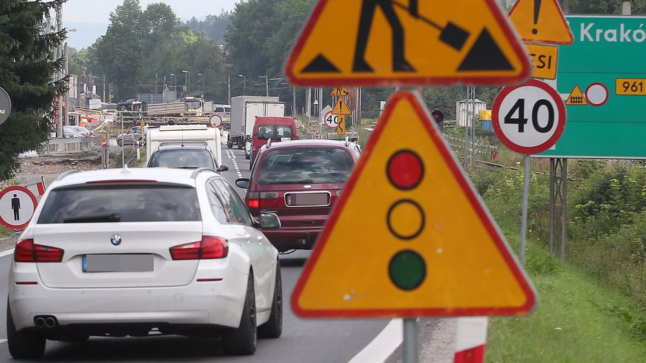 Kończą się kłopoty na jednym odcinku, zaczynają na kolejnych