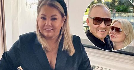 Dawno niewidziana Kasia Niezgoda z torebką za 17 tys. zł imprezuje z partnerem. Czarna mini podkreśliła jej kształty